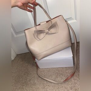 Kate Spade Giorgia Vanderbilt Beige Bow Tote Bag